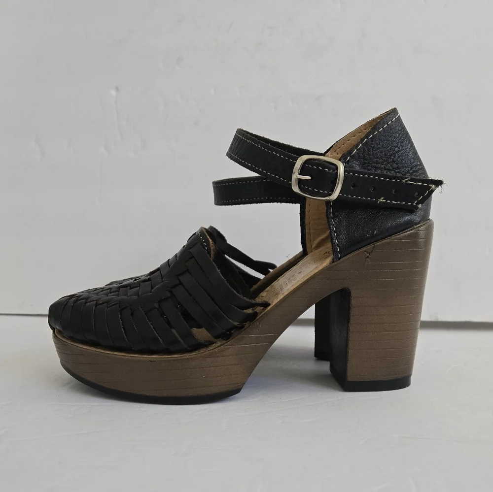 Black Leather Platform Ankle Strap Shoes size 6 Artisan made